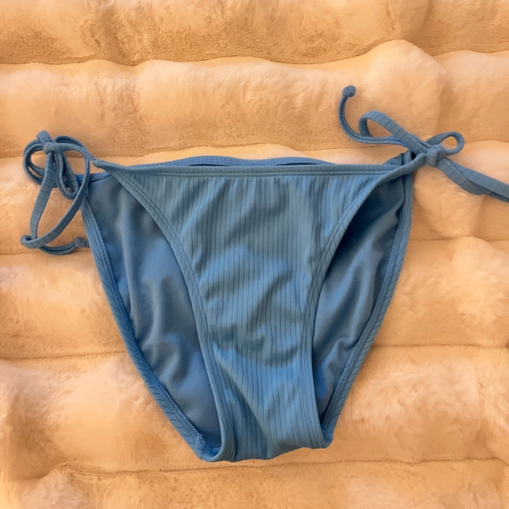 Blue Ribbed Bikini Set - Picture 2 of 2